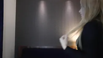 Penny_Lee_-_A_Naughty_Diaper_Treat_for_you_-_ManyVids