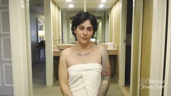 Erin Marie O'Keefe aka Goddess Green Eyed Shower-Spy-Blackmail