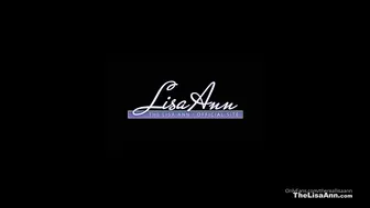 thereallisaan 8-08-2019-10.04.1488-Giddy UP lovers..