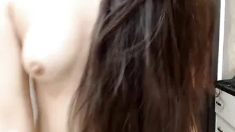 yaseminyui  show her wet holes 7 june 2017