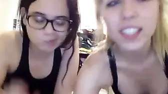 strawberryjuju  Ready to masturbate her terrible cunt