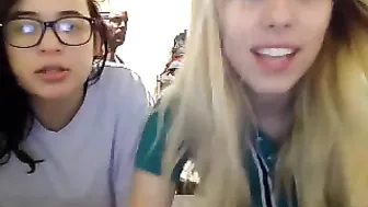 strawberryjuju  ass on cam