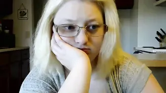 faiths_hope  gets cummed inside pussy