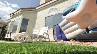 iamhelenapric 5-09-2020-126.00.0500-I m out here cleaning a