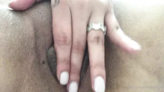 gottijul 1-09-2020-116.39.1779-Listen Closely