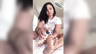 ashleyfancyfetish_ Lotioning up my fancy feet 3 min 30sec clip 418721