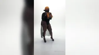 victoriacakes Behind the scenes of my photo shoot BDSM inspired umm look at my 352075