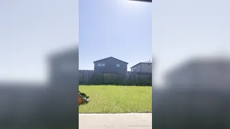 thejennafox 4-04-2020-34.29.8872-who needs yard work