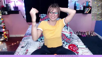 izzyro_ 1.12.2020 female chaturbate