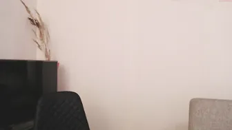 _ariana_grande__ 3.12.2020 650_female chaturbate