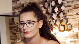 anniekarrera1 3.09.2019 654 myfreecams