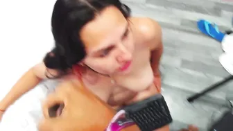 mollyandbradxxx pretty woman with perfect figure shows her skills on a pole