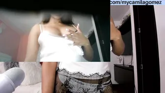 camilagomezz delightful beauty fucks a shaved vagina