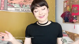 mushroomgirl kinda_goth_asian_girl_gags_herself ManyVids