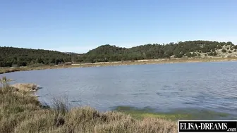 Elisa_Hotwife Flashing_my_body_naked_for_a_voyeur ManyVids