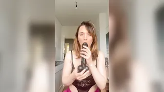 BubbleButtKay Quick_sloppy_BBC_blowjob ManyVids