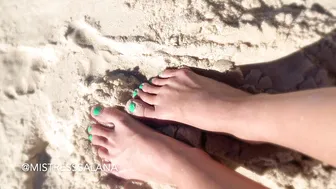 MistressAlana Sandy_feet_you_cannot_resist ManyVids