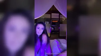 jia_lissa-16-10-2020-140739441-Backstage with kateforest and sabi_cher