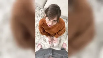 Riley Reid onlyfans I_invited_a_boy_over_when_my_parents_were_t_home._You_can_guess_what_happen(..)_1080x1920