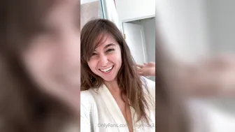 Riley Reid onlyfans Dear_Diary!!!_Shower_talk_in_my_new_house!!!_1080x1920