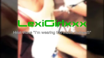 LexiGirlxxx_Lexi-Gets-Naked-In-The-Desert