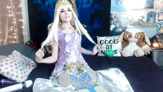 Kryska_Love Legend_of_Zelda_Cum_in_the_Wild ManyVids