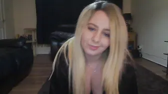 JodieLawsonx_strip-and-JOI