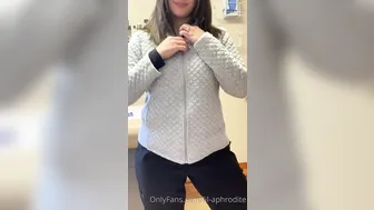 Lil Aphrodite onlyfans fcf029845e3c7cd03671_source