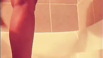 Bossy Delilah 2604 22