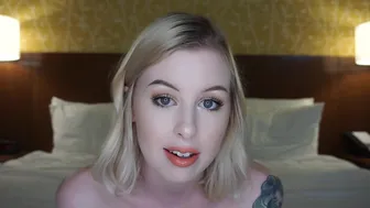 Mystie Mae Stare Into My Beautiful Eyes JOI ManyVids