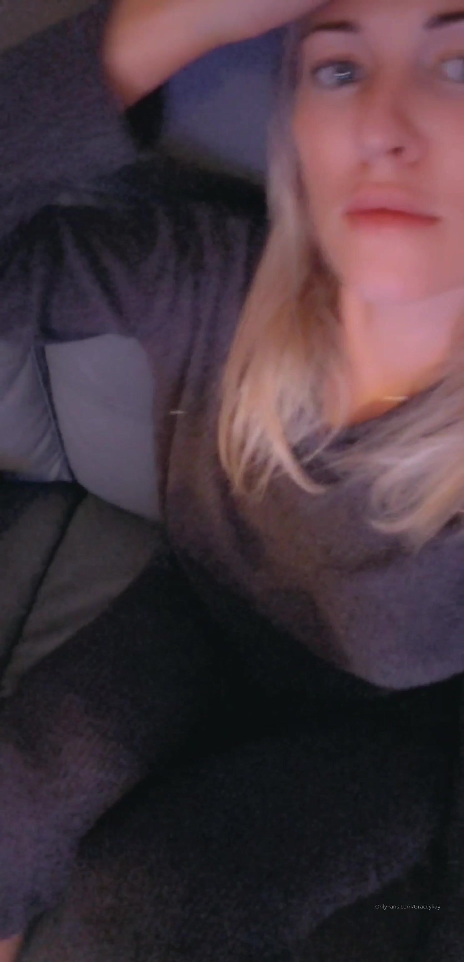 Graceykay 16 04 2020 238838424 Feeling so horny just rubbing my pussy -  camHUB.cc