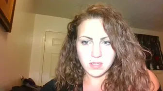 Queenchristina Stripper Home & Horny Live on MV ManyVids