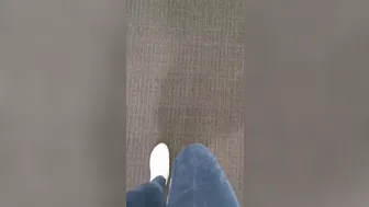 hornynwet I need to pee at work ManyVids