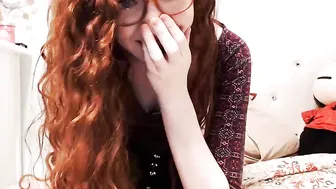 tidecallernami  small tits teen teasing body