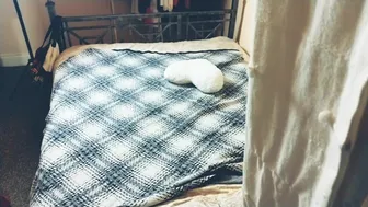 BelleBlake Spying on Neighbour Girl Pillow Humping ManyVids