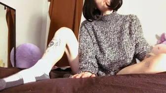 pink pagan Nerdy Girl Enjoys Her Time Alone ManyVids