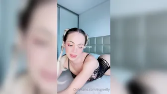 Giselly Angel onlyfans_14 11 2020 09