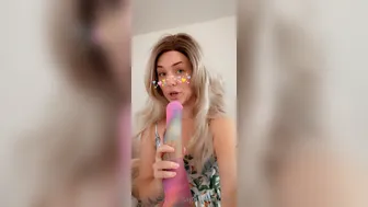 FreakSlutsAge OnlyFans 21 06 2020 EDIT 8 3 i'm still taking questions i'll get around Video