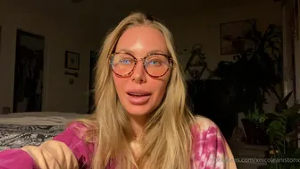 xnicoleanistonx _2020 11 25 25