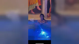 Onlyfans_Amanda Trivizas_ _Got_more_vids._katgfa