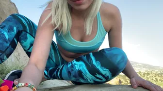 carmencalixxx 25 01 2020 Naughty clip in the mountains