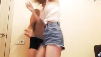 vladyana  Masturbating shaved pussy until orgams