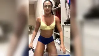 dannymancinixxx_2021.01.06_2003150813_Stream_started_at_01_06_2021_11_04_pm