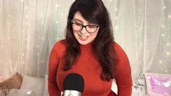 beayork-asmr-velma-searches-for-your-missing-toy-2020-01-27_CADUl9