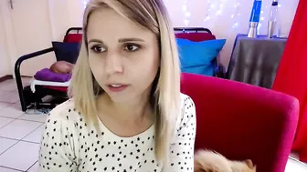 buffyvslayer  fuck her creamy pussy on webcam show