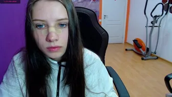 graffityfolz 2.03.2021 015 female chaturbate