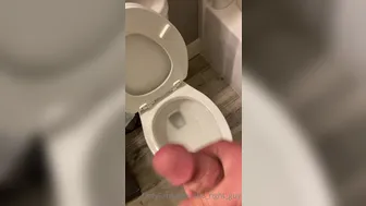 holygreta 3383973445