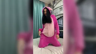 safarovaofficial (safarovaofficial) Telegram (720p) (12)