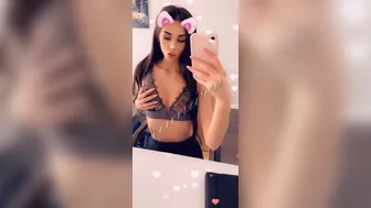 fiamurrph 14 01 2020 18906301 I want you to pop your dick between my boobs