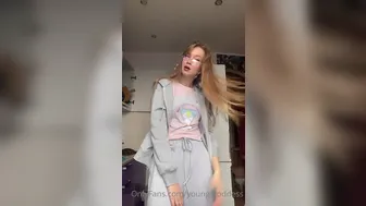 Young Goddes onlyfans_5fb26b93bb52675428e3d_source